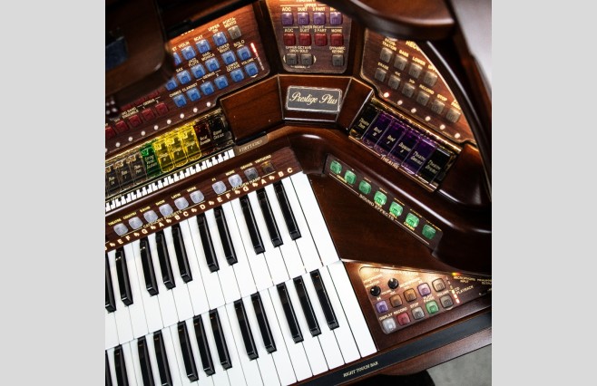 Used Lowrey Prestige Plus Organ All Inclusive Top Grade Package (SN:913-040811) - Image 18